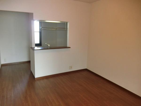 居室・リビング　カウンターキッチン！