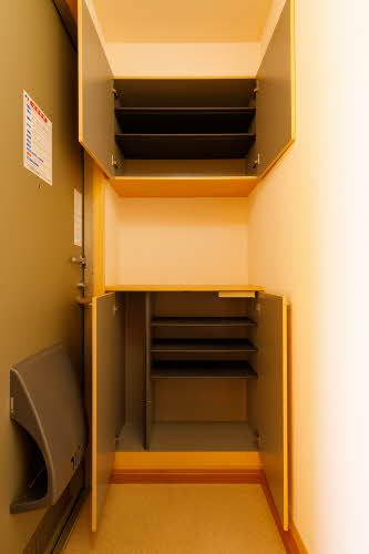 玄関　玄関・収納