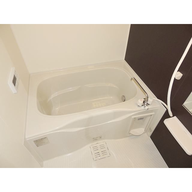 バス・シャワールーム　追い焚きできるお風呂