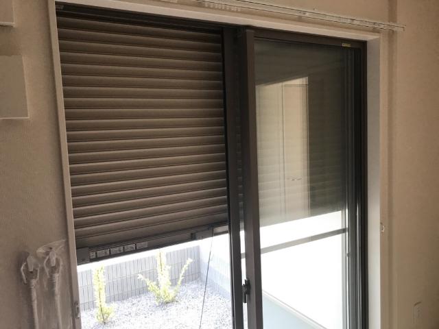 その他　窓シャッター