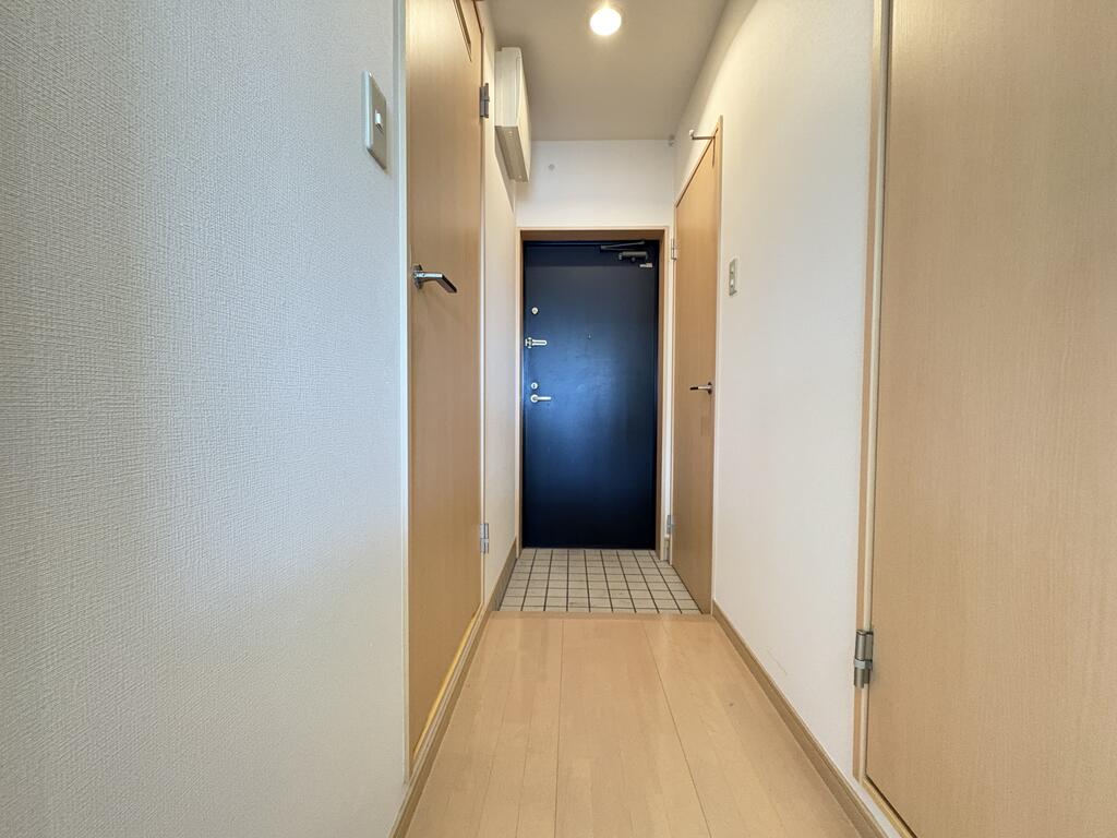 ブレイン鶴賀の玄関写真
