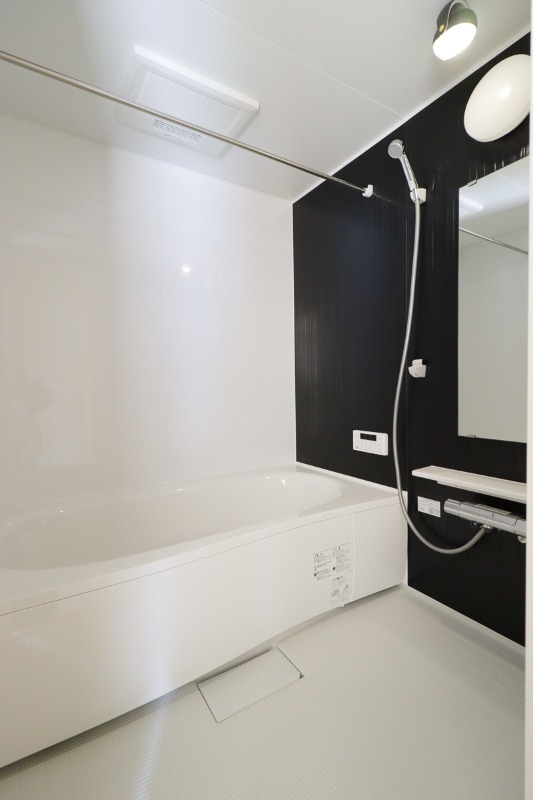 バス・シャワールーム　図面と現状に相違がある場合には現状を優先