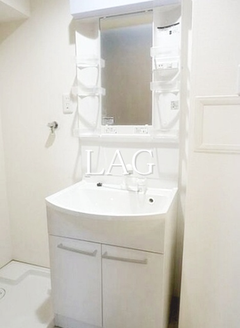 洗面設備　洗面台です。