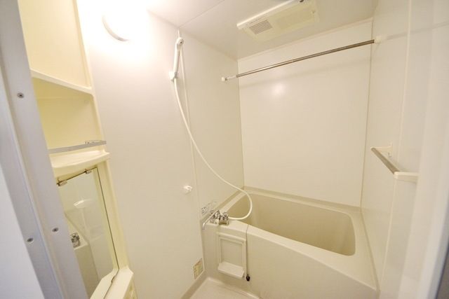 バス・シャワールーム　★お問い合わせはタウンハウジングまで★