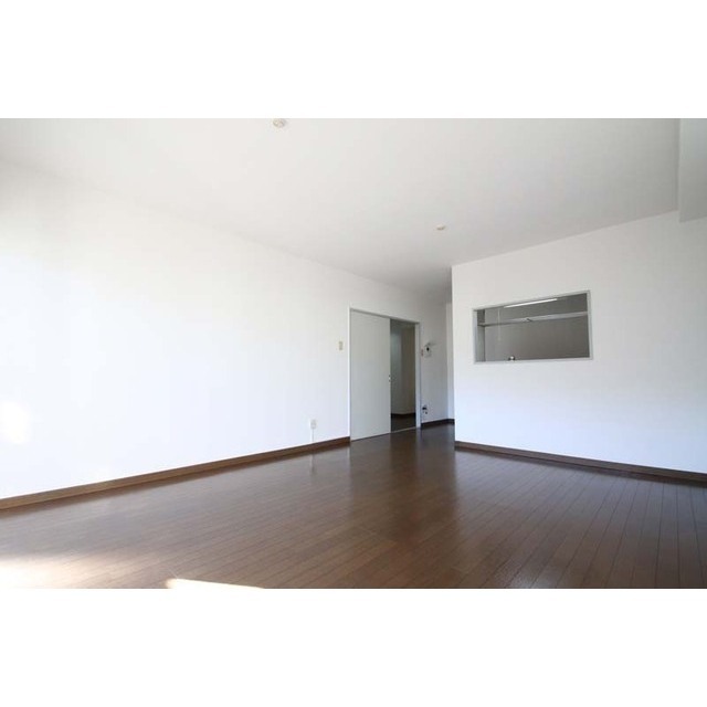 居室・リビング　※２０３にて撮影（外壁工事中）