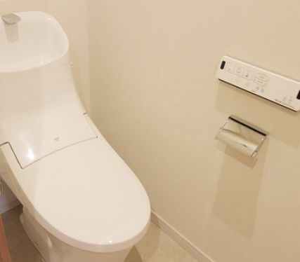 トイレ　別号室参考写真