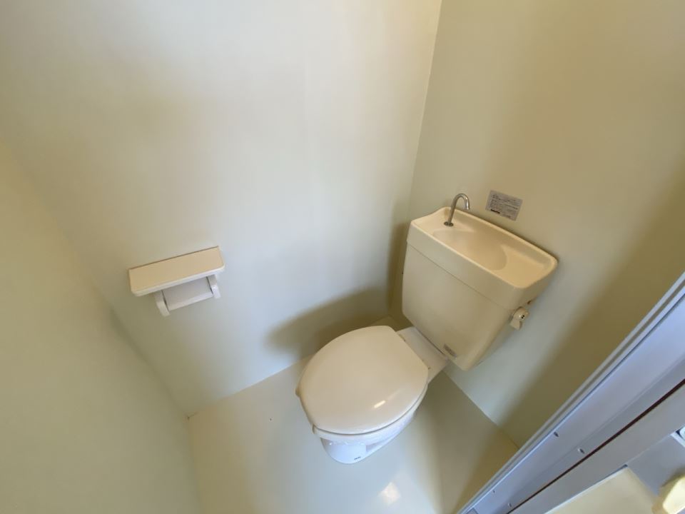 トイレ　洋式トイレです