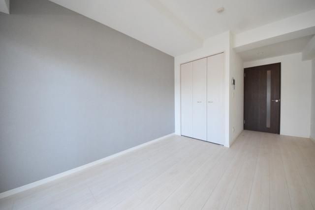 居室・リビング　☆フローリング☆