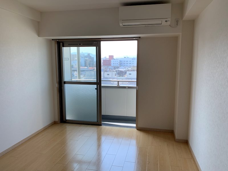 居室・リビング　※同タイプの他のお部屋です