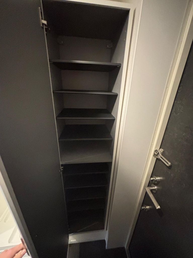 玄関　バルコニー