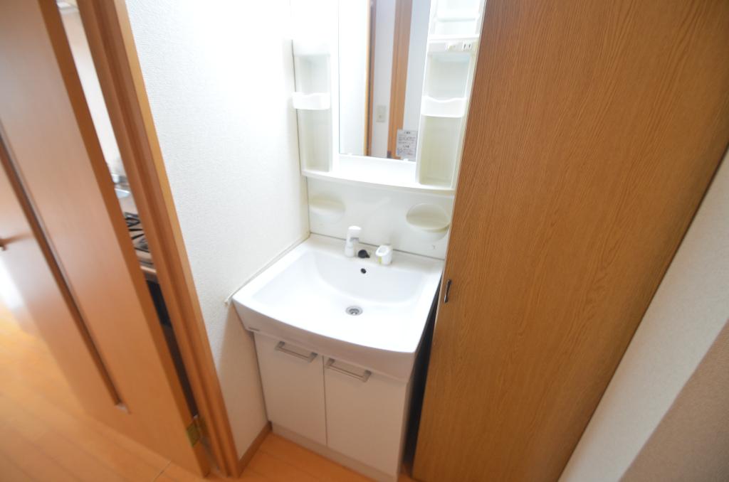 洗面設備　洗髪洗面化粧台