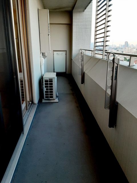 バルコニー