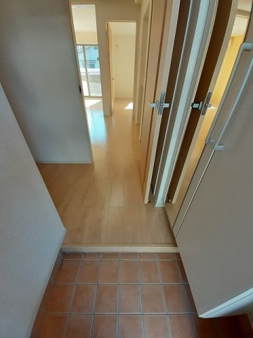 玄関　きれいな玄関です
