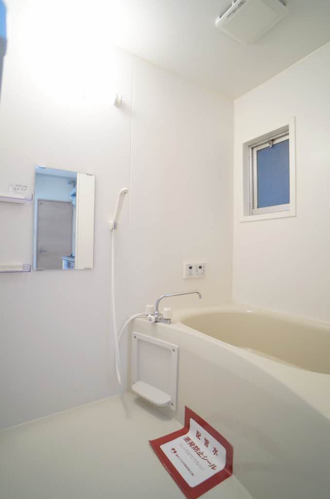 バス・シャワールーム　浴室