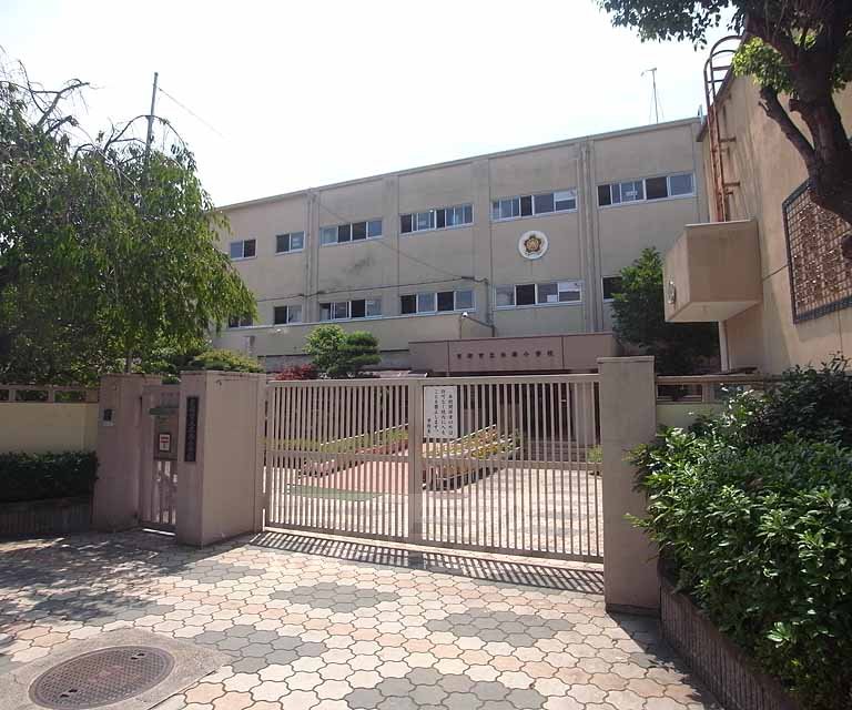 小学校　太秦小学校（小学校）まで246m