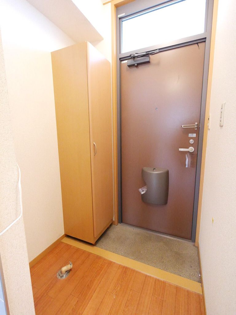 玄関　※反転タイプ