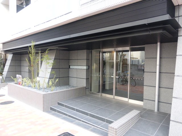 エントランス　エントランス