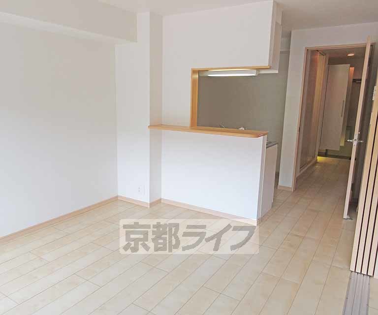 居室・リビング　広々としたリビングです！