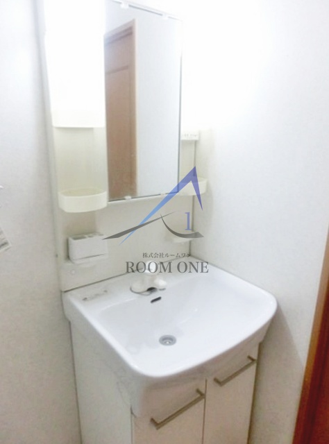 洗面設備　洗面台です。