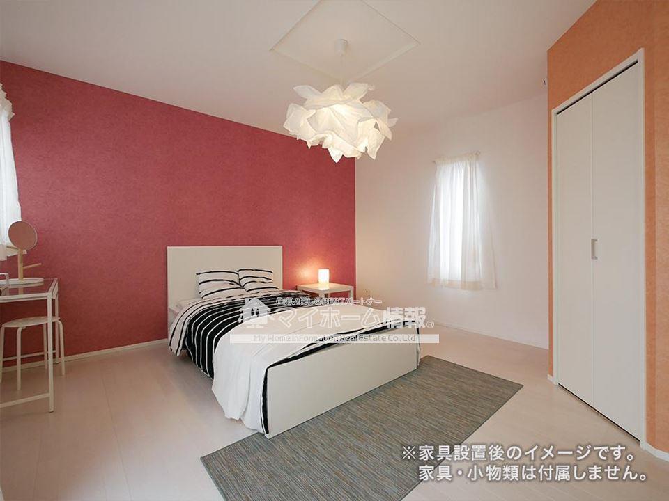 収納　季節を問わずたっぷり収納のウォークインクローゼット