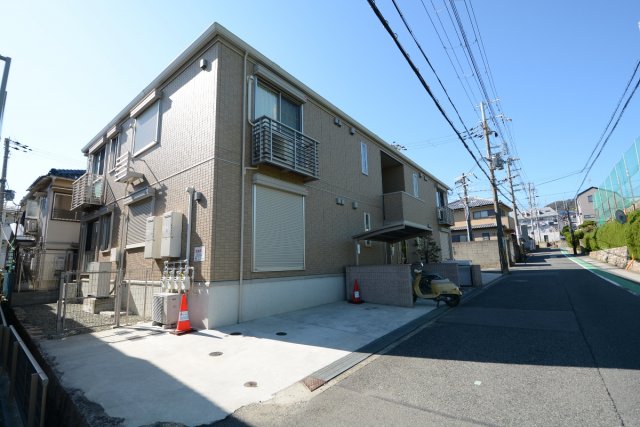 建物外観　オートロック付きでセキュリティ安心！