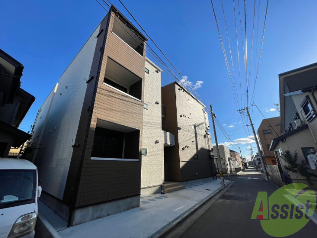 建物外観　仙台市宮城野区萩野町１丁目「Ｒｅｇａｌｅｓｔ　Ｓｏｆｉａ１」