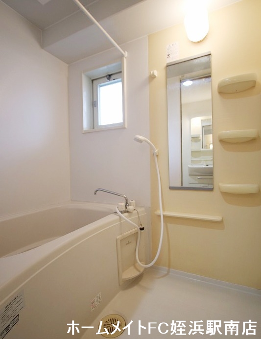 バス・シャワールーム　★お早めにお電話ください★参考写真