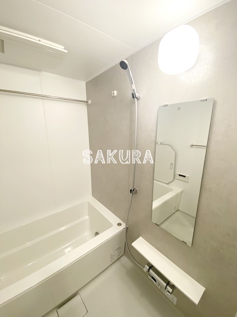 バス・シャワールーム　日々の疲れを癒すお風呂です♪