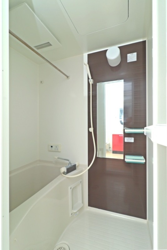 バス・シャワールーム　図面と現状に相違がある場合には現状を優先