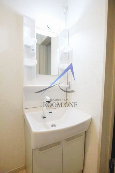 洗面設備　洗面台です。