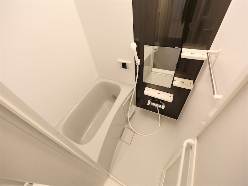 バス・シャワールーム　追い焚き機能付　オートバス機能付バスルーム