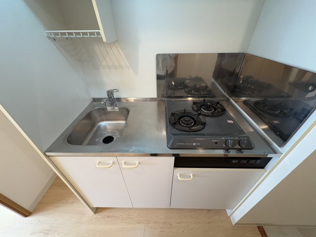 キッチン　レジデンス金山スクエア