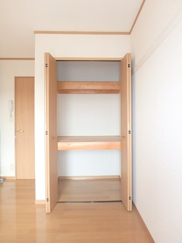 収納　図面と現状に相違がある場合には現状を優先