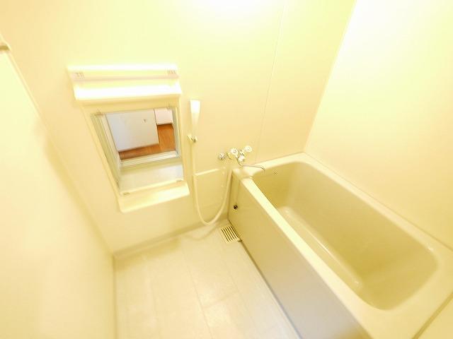 バス・シャワールーム　お風呂です