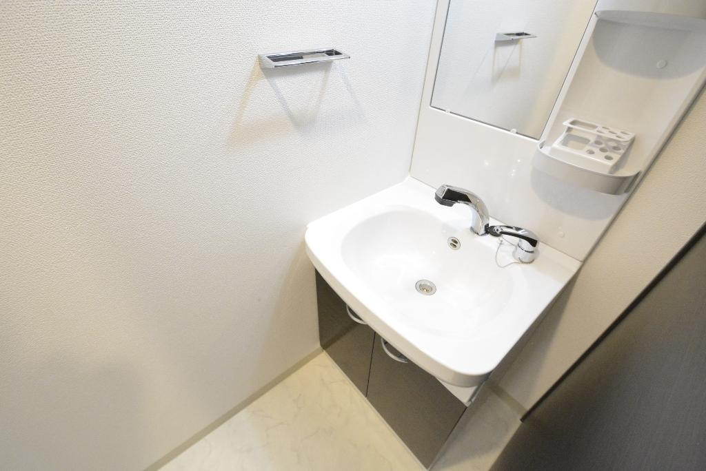 洗面設備　洗髪洗面化粧台