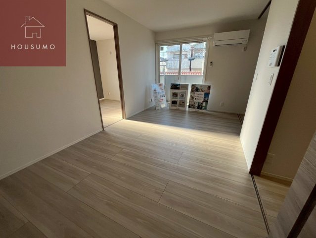 居室・リビング　居間です