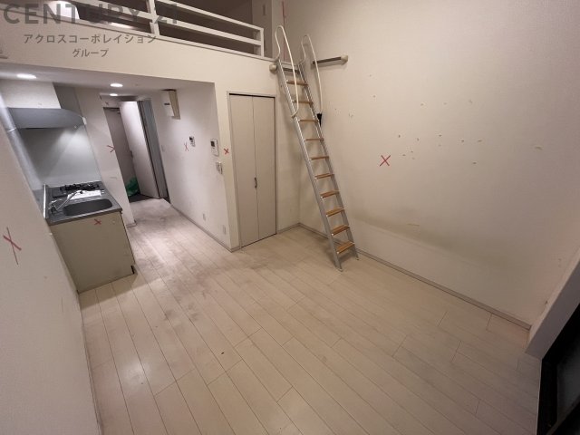 居室・リビング　エアコン付きで初期費用を抑えられます♪