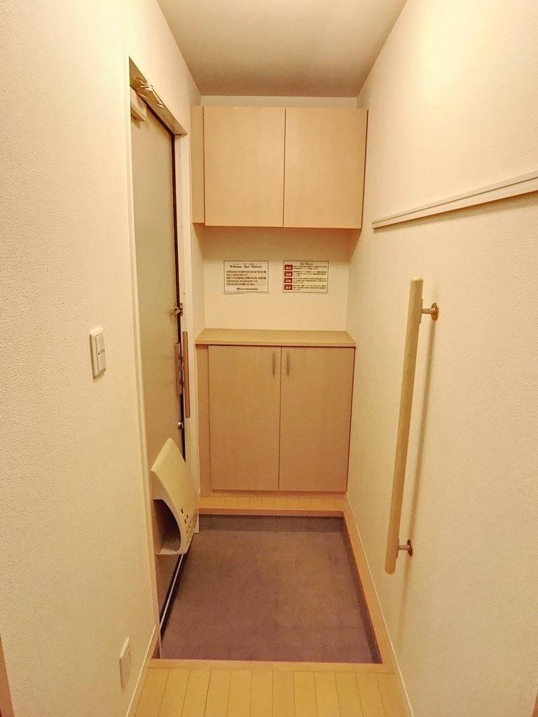 玄関　他室参照