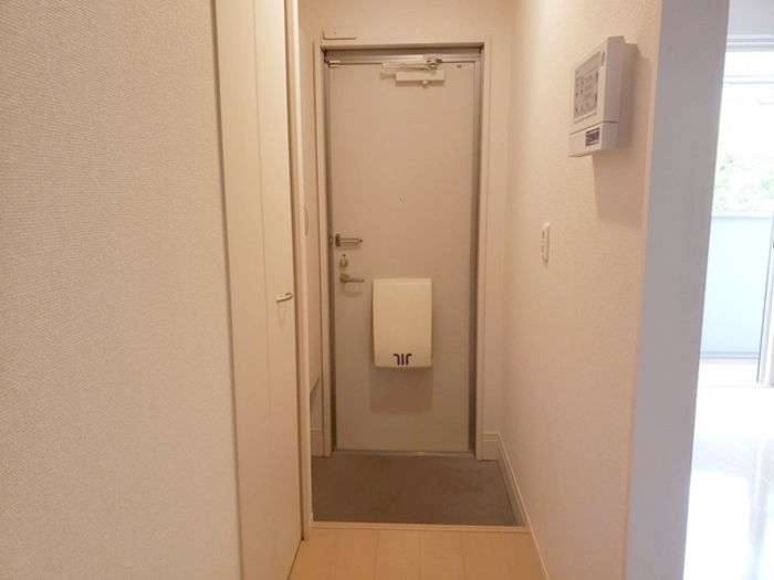 玄関　明るい玄関です
