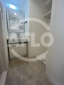 洗面設備　レジデンス大阪城東アペリオ　洗面所