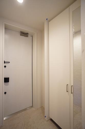 玄関　大容量のシューズインクローゼット♪全身ミラー有り
