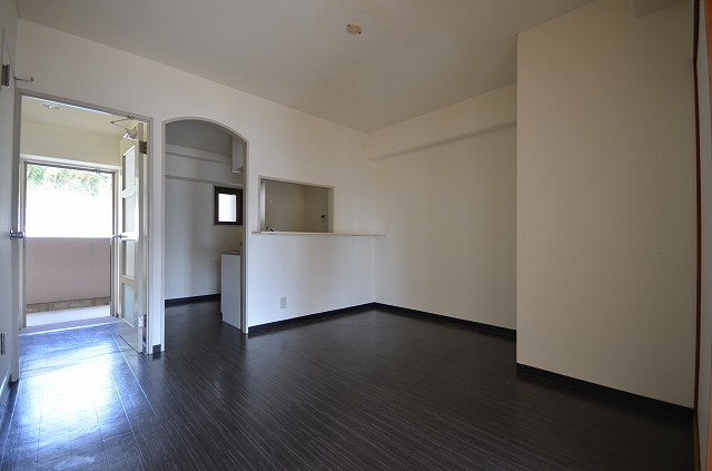 居室・リビング　別号室の写真です