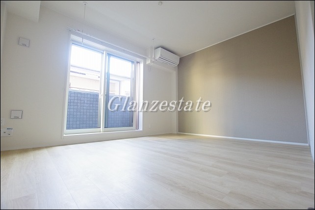 居室・リビング　☆広々としたお部屋☆