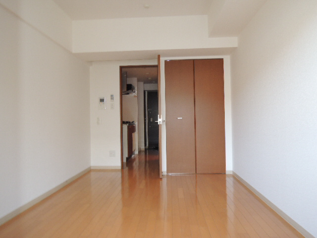 その他部屋・スペース　写真は同マンションの他のお部屋です