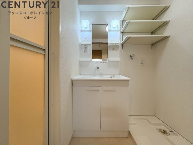 洗面設備　独立洗面化粧台付きでおすすめです！