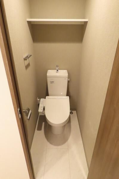 トイレ　別号室参考写真