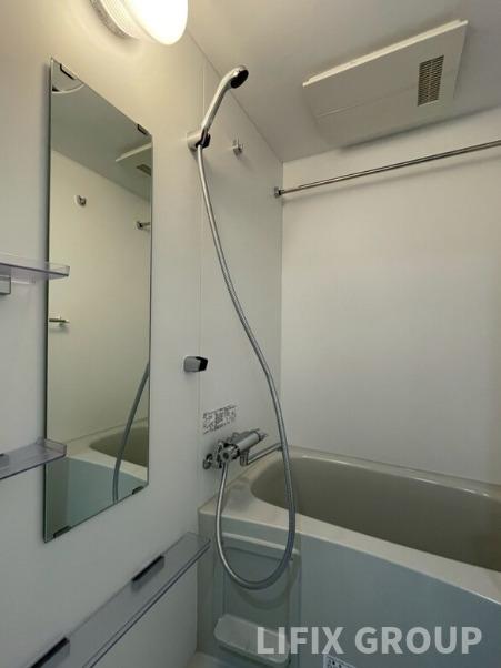 バス・シャワールーム　風呂