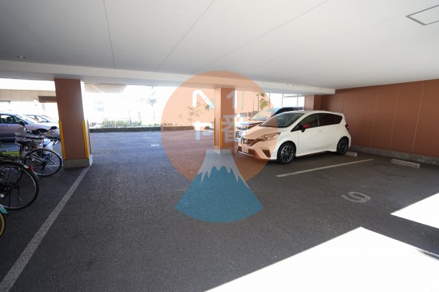 駐車場　駐車場です