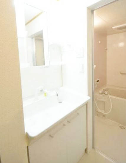 洗面設備　★シャワー付き独立洗面台★
