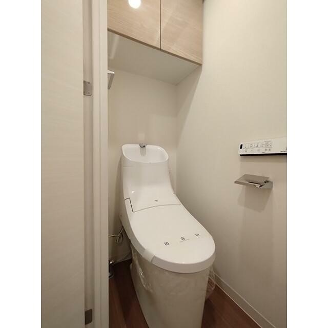 トイレ　※同仕様写真含む